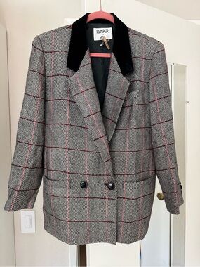 VINTAGE Kasper tweed Blazer w/ Black Velvet Collar + Red/pink Windowpane plaid
